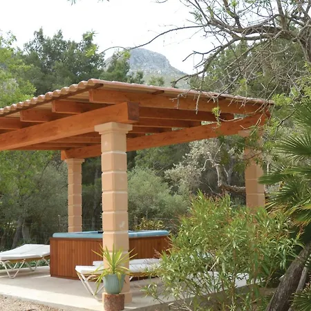 Holiday home Stunning Home In Estellencs With Jacuzzi *